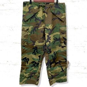 US Army Issue Cold Weather Woodland Camouflage Men’s Pants Size 31-35